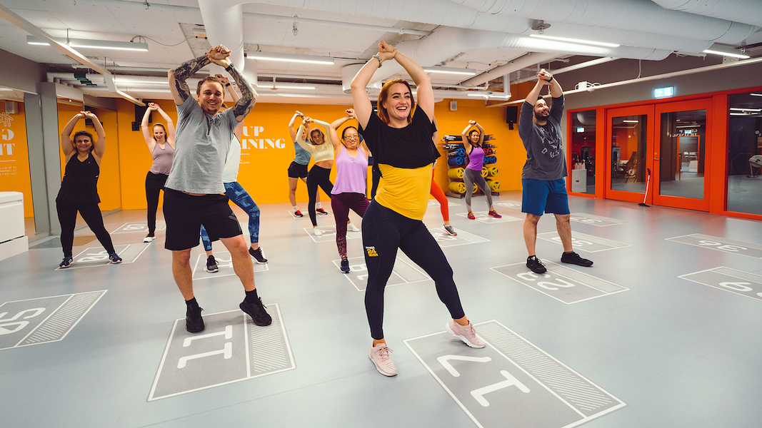 Gruppträning Dance2Move Fitness24Seven
